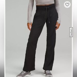 LULULEMON Black ‘Dance Studio Mid-Rise Pant’ - size 6